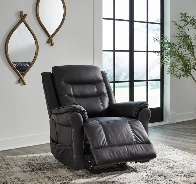Ashley 1800512 - Power Lift Recliner