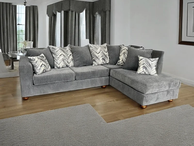 S305 Zander Sectional