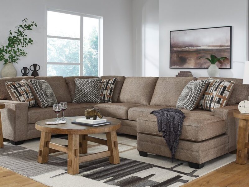 98201-66-34-17-t724_orig.jpg Ashley 982-01 Sectional