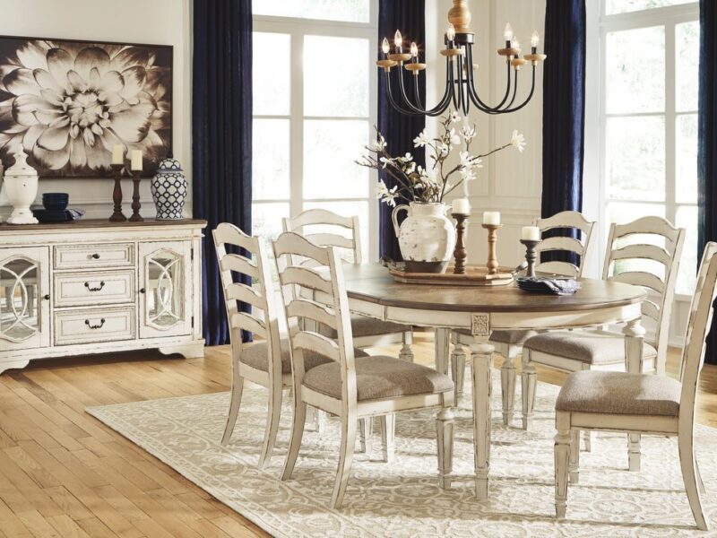 D743 - 7pc Dining Set