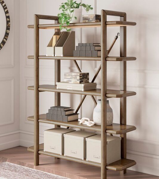 H769-70 - Bookcase